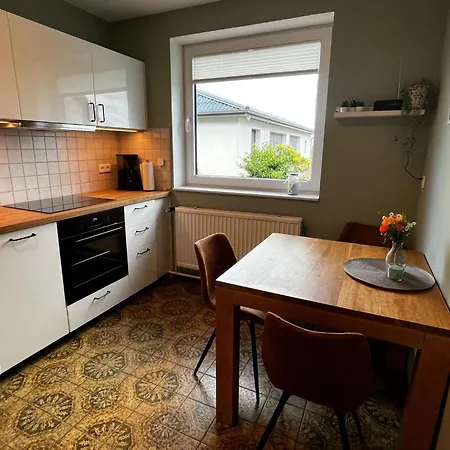 Luettje Glueck Apartman *